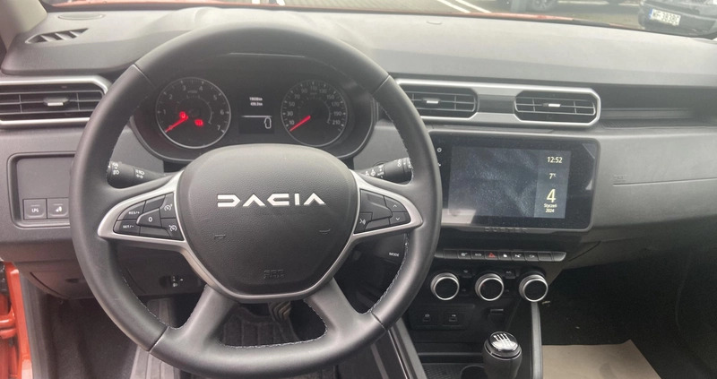 Dacia Duster cena 82900 przebieg: 19000, rok produkcji 2022 z Głuchołazy małe 172